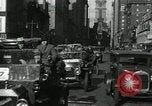 Immagine di Auto d'epoca drive in Philadelphia Philadelphia Pennsylvania USA, 1935, secondo 49 filmato di repertorio 65675069443