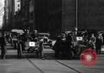 Immagine di Auto d'epoca drive in Philadelphia Philadelphia Pennsylvania USA, 1935, secondo 58 filmato di repertorio 65675069443