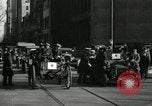 Immagine di Auto d'epoca drive in Philadelphia Philadelphia Pennsylvania USA, 1935, secondo 59 filmato di repertorio 65675069443