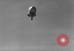 Standbild barrage Ballon United States USA, 1943, aus Sekunde 3 historischem Filmmaterial Videoclip 65675069451