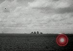 Standbild NS-Flugzeuge angreifen Niederlande, 1940, aus Sekunde 28 historischem Filmmaterial Videoclip 65675069452