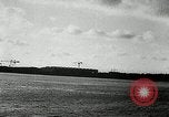 Standbild NS-Flugzeuge angreifen Niederlande, 1940, aus Sekunde 43 historischem Filmmaterial Videoclip 65675069452