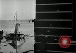 Standbild NS-Flugzeuge angreifen Niederlande, 1940, aus Sekunde 47 historischem Filmmaterial Videoclip 65675069452