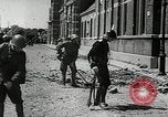 Standbild NS-Flugzeuge angreifen Niederlande, 1940, aus Sekunde 49 historischem Filmmaterial Videoclip 65675069452