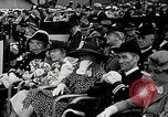 Image cérémonie de baptême Bremerton Washington USA, 1940, de la seconde 8 séquences d'archives historiques vidéo 65675069454