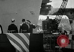Image cérémonie de baptême Bremerton Washington USA, 1940, de la seconde 12 séquences d'archives historiques vidéo 65675069454