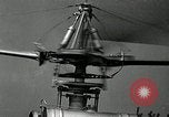 Image Igor Sikorsky Record du monde VS-300 Stratford Connecticut USA, 1941, de la seconde 8 séquences d'archives historiques vidéo 65675069462