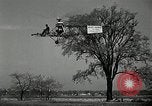 Image Igor Sikorsky Record du monde VS-300 Stratford Connecticut USA, 1941, de la seconde 16 séquences d'archives historiques vidéo 65675069462