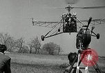 Image Igor Sikorsky Record du monde VS-300 Stratford Connecticut USA, 1941, de la seconde 30 séquences d'archives historiques vidéo 65675069462