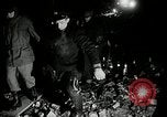Immagine di C-46 Crash Commando Elizabeth New Jersey USA, 1951, secondo 36 filmato di repertorio 65675069464