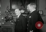 Image Collier Trophy Washington DC USA, 1951, de la seconde 11 séquences d'archives historiques vidéo 65675069465