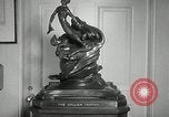 Image Collier Trophy Washington DC USA, 1951, de la seconde 19 séquences d'archives historiques vidéo 65675069465