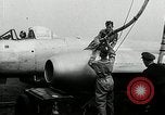 Image Gloster Meteor jets Holland Hollande, 1951, de la seconde 45 séquences d'archives historiques vidéo 65675069468