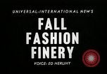 Immagine di Costumi di visualizzazione Universal City California USA, 1954, secondo 4 filmato di repertorio 65675069474