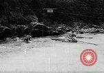 Immagine di Canoisti e kayakers Austria, 1954, secondo 56 filmato di repertorio 65675069476
