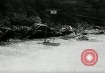 Immagine di Canoisti e kayakers Austria, 1954, secondo 57 filmato di repertorio 65675069476