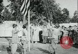 Standbild United States Frauen Ernte Weintrauben Florin California USA, 1918, aus Sekunde 9 historischem Filmmaterial Videoclip 65675069480