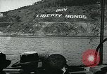 Standbild United States Frauen Ernte Weintrauben Florin California USA, 1918, aus Sekunde 47 historischem Filmmaterial Videoclip 65675069480