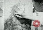 Immagine di Artista dipinge poster Chicago Illinois USA, 1918, secondo 50 filmato di repertorio 65675069483