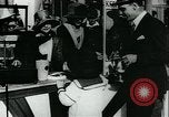 Immagine di Trofei e cimeli di famiglia Chicago Illinois USA, 1918, secondo 10 filmato di repertorio 65675069484