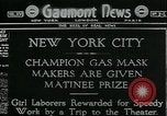 Immagine di Maschera a gas operai premiati New York City USA, 1918, secondo 1 filmato di repertorio 65675069485