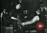 Immagine di Un fucile factory United States USA, 1917, secondo 22 filmato di repertorio 65675069497