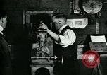 Immagine di Un fucile factory United States USA, 1917, secondo 43 filmato di repertorio 65675069497