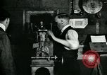 Immagine di Un fucile factory United States USA, 1917, secondo 44 filmato di repertorio 65675069497