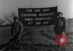 Standbild 95th Infantry Division Saarlautern Deutschland, 1944, aus Sekunde 14 historischem Filmmaterial Videoclip 65675069527