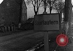 Standbild 95th Infantry Division Saarlautern Deutschland, 1944, aus Sekunde 32 historischem Filmmaterial Videoclip 65675069527