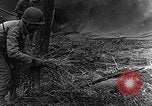 Immagine di STATI UNITI Fanteria vicino a Bitschhofen Germania WW2 Bitschhofen Germania, 1944, secondo 30 filmato di repertorio 65675069529