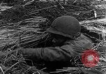 Immagine di STATI UNITI Fanteria vicino a Bitschhofen Germania WW2 Bitschhofen Germania, 1944, secondo 53 filmato di repertorio 65675069529