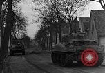 Standbild M4 Sherman Panzer Haguenau Frankreich, 1944, aus Sekunde 12 historischem Filmmaterial Videoclip 65675069535