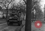 Standbild M4 Sherman Panzer Haguenau Frankreich, 1944, aus Sekunde 48 historischem Filmmaterial Videoclip 65675069535