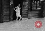 Standbild Schäden durch Überschwemmungen Japan, 1957, aus Sekunde 20 historischem Filmmaterial Videoclip 65675069537
