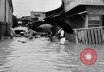 Standbild Schäden durch Überschwemmungen Japan, 1957, aus Sekunde 32 historischem Filmmaterial Videoclip 65675069537