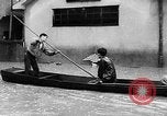 Standbild Schäden durch Überschwemmungen Japan, 1957, aus Sekunde 47 historischem Filmmaterial Videoclip 65675069537