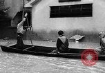 Standbild Schäden durch Überschwemmungen Japan, 1957, aus Sekunde 48 historischem Filmmaterial Videoclip 65675069537