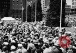 Image outdoor fashion show San Francisco California USA, 1957, de la seconde 9 séquences d'archives historiques vidéo 65675069540