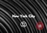 Immagine di Old timer giorno allo Yankee Stadium New York United States USA, 1957, secondo 4 filmato di repertorio 65675069541