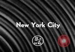 Immagine di Old timer giorno allo Yankee Stadium New York United States USA, 1957, secondo 5 filmato di repertorio 65675069541