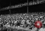 Immagine di Old timer giorno allo Yankee Stadium New York United States USA, 1957, secondo 8 filmato di repertorio 65675069541
