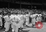 Immagine di Old timer giorno allo Yankee Stadium New York United States USA, 1957, secondo 11 filmato di repertorio 65675069541
