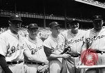 Immagine di Old timer giorno allo Yankee Stadium New York United States USA, 1957, secondo 34 filmato di repertorio 65675069541