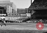 Immagine di Old timer giorno allo Yankee Stadium New York United States USA, 1957, secondo 54 filmato di repertorio 65675069541