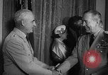 Standbild Nathan Twining Washington DC USA, 1957, aus Sekunde 56 historischem Filmmaterial Videoclip 65675069544