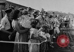 Standbild Queen Frederica Frankreich, 1957, aus Sekunde 18 historischem Filmmaterial Videoclip 65675069545