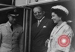 Standbild Queen Frederica Frankreich, 1957, aus Sekunde 20 historischem Filmmaterial Videoclip 65675069545