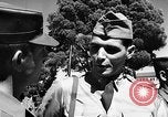 Standbild Soldat mit sehr großen Füßen San Francisco California USA, 1957, aus Sekunde 13 historischem Filmmaterial Videoclip 65675069548