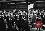 Immagine di Floyd Patterson Seattle Washington USA, 1957, secondo 8 filmato di repertorio 65675069549
